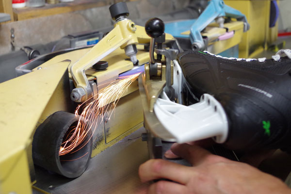 Hockey skate sharpening service at Taws